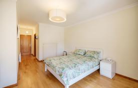 Excellent two-bedroom apartment in the center of Vilamoura for 735,000 €