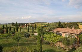 Properties for sale in Pienza, Tuscany for 2,000,000 €