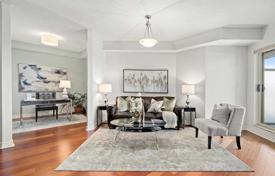 Apartment – Christie Street, Old Toronto, Toronto,  Ontario,   Canada for C$1,029,000