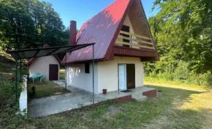 Cozy cottage with an attic in the village of Crkvin, Kolasin, Montenegro for 80,000 €