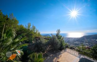 5-bedroom villa 300 m² in Alanya. Price on request