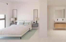 Apartment with private solarium, less than 300m from the beach in La Mata for 620,000 €