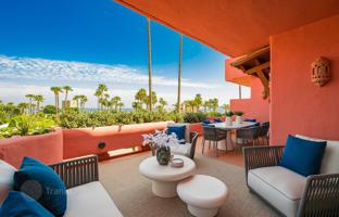 3-bedroom apartment 130 m² in Estepona for 2,395,000 €