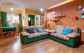 Three-level townhouse in Granadilla de Abona, Tenerife, Spain for 235,000 €