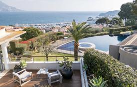 8-bedroom villa in Villefranche-sur-Mer for 90,000 € per week