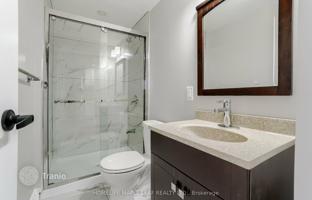 12-bedroom house in Etobicoke for C$1,346,000