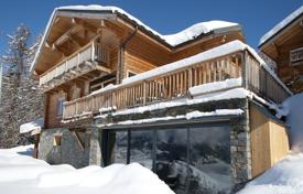 Stylish three-level chalet with a sauna in La Plagne, Alps, France for 4,400 € per week