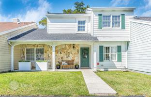 3-bedroom house 165 m² in West End for $499,000
