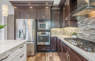 7-bedroom townhouse in York for C$1,558,000