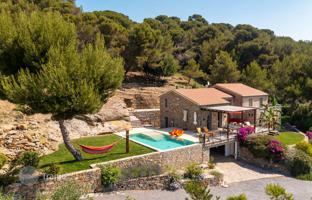 3-bedroom villa 249 m² in Liguria for 1,900,000 €
