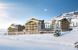 Apartment with a balcony in a new residence with a spa, directly on the ski slope, Huez, France for 919,000 €