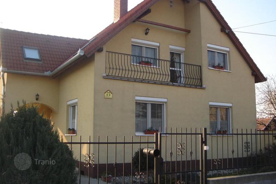 7bedrooms townhome for sale in Zala for 210,000 €, ad 1917302 Tranio