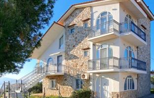 Three-storey house with a garden and a parking, 900 meters from the beaches, Theologos, Greece for 400,000 €