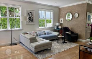3-bedroom house 337 m² in Key Biscayne for $2,700,000