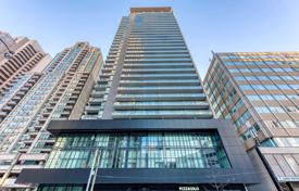 Apartment – Bay Street, Old Toronto, Toronto,  Ontario,   Canada for C$882,000