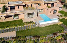 New two-level villa with a garden, a pool and sea views in Cote d'Azur, France for 4,850,000 €