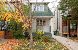 Townhome – East York, Toronto, Ontario,  Canada for C$1,207,000