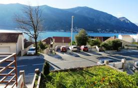 Furnished house at 100 meters from the sea, Dobrota, Montenegro for 530,000 €