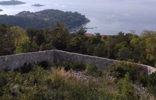 Land plot 5,218 m² in Luštica for 516,000 €