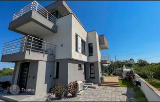 3-room house 165 m² in Peroj for 698,000 €