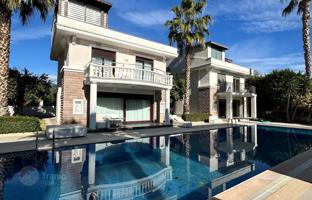 Three-storey villa with a shared pool in Goynuk, Antalya, Türkiye for 38,134,000 TRY