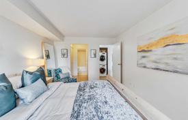 Apartment – Grenville Street, Old Toronto, Toronto,  Ontario,   Canada for C$1,001,000