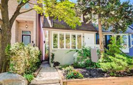 Terraced house – Hillsdale Avenue East, Toronto, Ontario,  Canada for C$1,144,000