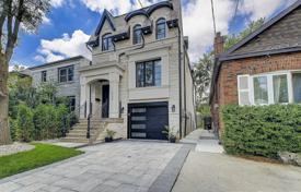 Townhome – East York, Toronto, Ontario,  Canada for C$2,010,000