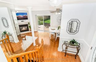 9-bedroom house in Etobicoke for C$1,719,000