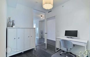 4-bedroom apartment in Etobicoke for C$904,000