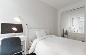 Apartment – Fort York Boulevard, Old Toronto, Toronto,  Ontario,   Canada for C$936,000