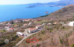 Land plot 1,262 m² in Blizikuće for 290,000 €