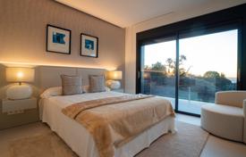 Villa overlooking the Mediterranean Sea, Marbella for 1,995,000 €