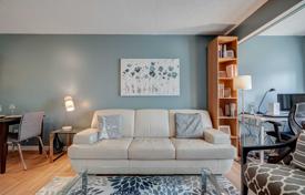 Apartment – Grenville Street, Old Toronto, Toronto,  Ontario,   Canada for C$869,000