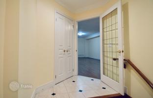 9-bedroom townhouse in Bayview Avenue for C$1,846,000