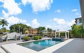 Spacious villa with a backyard, a pool and a relaxation area, Fort Lauderdale, USA for $1,795,000
