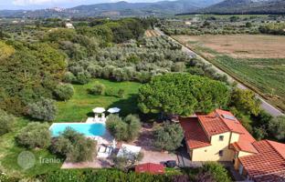 3-bedroom villa 120 m² in Castagneto Carducci for 865,000 €