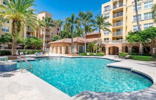 2-bedroom apartments in condo 110 m² in Miami for $540,000