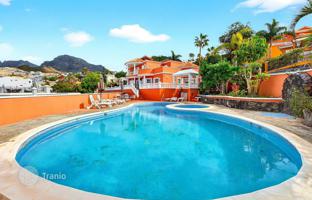 5-bedroom villa 455 m² in Costa Adeje for 2,500,000 €