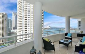 Modern three-bedroom apartment by the ocean in Miami, Florida, USA for $760,000
