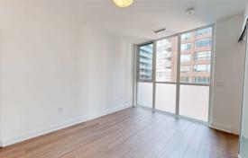 Apartment – Mutual Street, Old Toronto, Toronto,  Ontario,   Canada for C$825,000