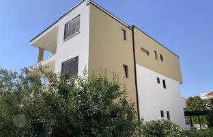 3-bedroom apartment 100 m² in Krk for 520,000 €