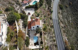 3-bedroom villa 150 m² in Tala for 890,000 €