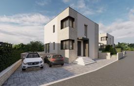 ISTRIA, BRTONIGLA — Modern smart villa with swimming pool for 539,000 €