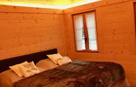 3-bedrooms terraced house in Gstaad, Switzerland. Price on request