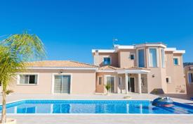 Villa in Paphos with 4 bedrooms, Sea Caves for 3,700,000 €