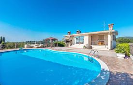 Comfortable villa with a terrace, a pool and mountains views in the heart of the city, Soiano del Lago, Lombardy, Italy for 1,200,000 €