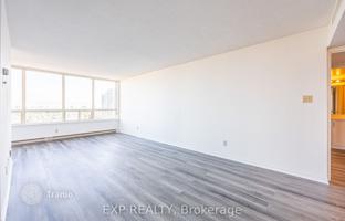 8-bedroom apartment in Scarborough for C$913,000