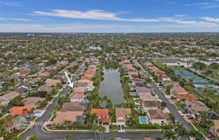 5-bedroom house 343 m² in Coral Springs for $880,000