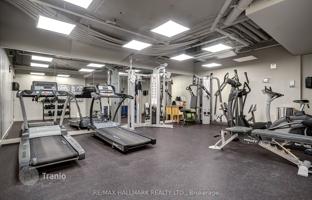 5-bedroom apartment in Sudbury Street for C$1,180,000